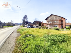 Prodaje se kuća površine 405 m2 u Lukavcu, naselje Devetak