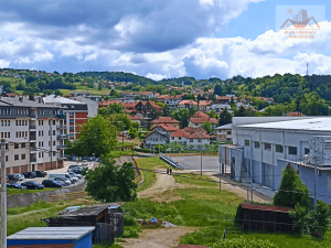 Trosoban stan 82 m2 – Bazen, Gračanica