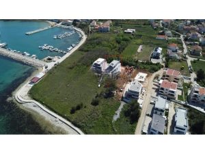 Apartmani u izgradnji. Odlična lokacija. 80 m od mora