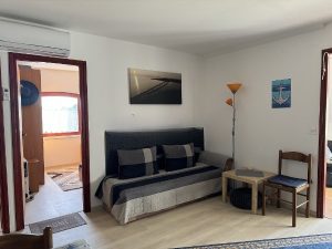 Trosobni apartman 49,01 m2. 400 m od mora