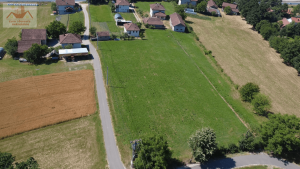 Prodaje se! Kuća sa okućnicom od 8.000 m2. Mala Brijesnica, Doboj Istok