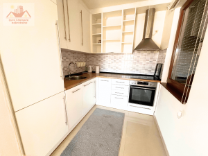 Prodaje se trosoban stan 77,51 m2, Gračanica - ulica Stubo