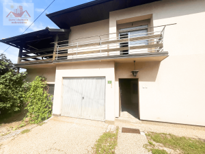 Prodaje se! Kuća u centru Gračanice. Pored gradske tržnice