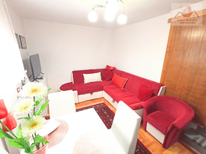 Prodaje se dvoetažni dvosoban stan 38 m2, Gračanica - ulica Stubo