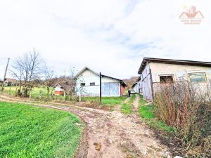 Prodaje se! Vikendica sa okućnicom od 7.457 m2 - naselje Grabovac, Gračanica