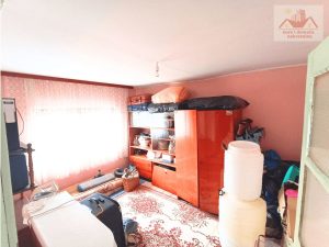 Prodaje se! Kuća sa dvorištem 732 m2. Naselje Javor, Gračanica