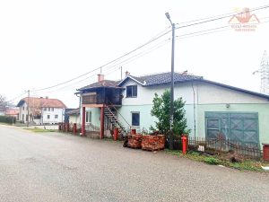 Prodaje se! Poslovni – stambeni objekat u Gračanici, blizu magistralnog puta Doboj - Tuzla