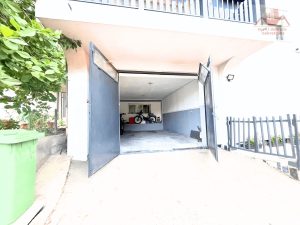 Prodaje se kuća u naselju Hajdarovac, Gračanica