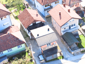 Prodaje se! Kuća u Gračanici, naselje Potok Mahala