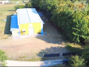 Prodaje se! Poslovni objekat – klaonica peradi u Maloj Brijesnici, Doboj Istok