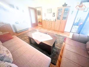 Prodaje se dvosoban stan 61 m2 u Centru Gračanice