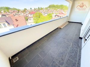 Prodaje se atraktivan dvosoban stan 78 m2 - Skver, Gračanica