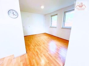 Prodaje se dvosoban stan 68 m2 - naselje Ritašići, Gračanica