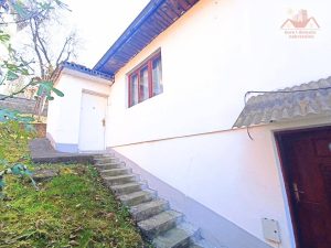 Prodaje se! Kuća u Gračanici, naselje Podgaj