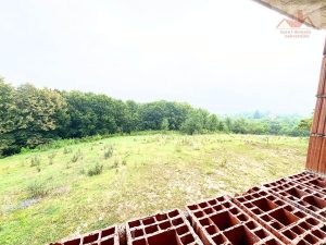 Prodaje se kuća u izgradnji sa imanjem i šumom - Gornja Lohinja, Gračanica