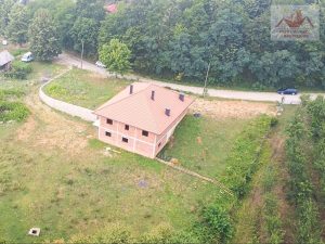 Prodaje se kuća u izgradnji sa imanjem i šumom - Gornja Lohinja, Gračanica