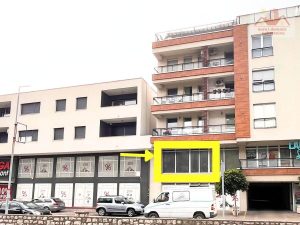 Prodaje se poslovni prostor u Gračanici - Centar grada