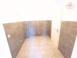 Prodaje se trosoban stan površine 69 m2 - Gračanica, Kapetanuša