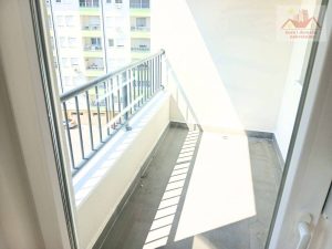Prodaje se dvosoban stan u Gračanici 45 m2 - Malezijka 2