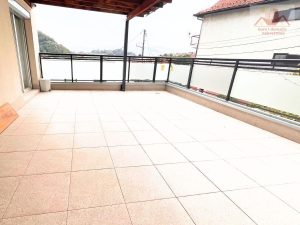Prodaje se penthouse stan 150 m2 - Centar Gračanice