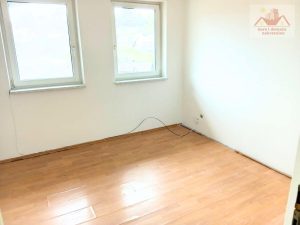 Akcijska cijena! Prodaje se dvosoban stan 73 m2 -- Ritašići, Gračanica
