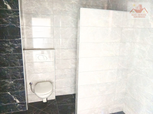 Prodaje se trosoban stan 100 m2 – Skver, Centar Gračanice